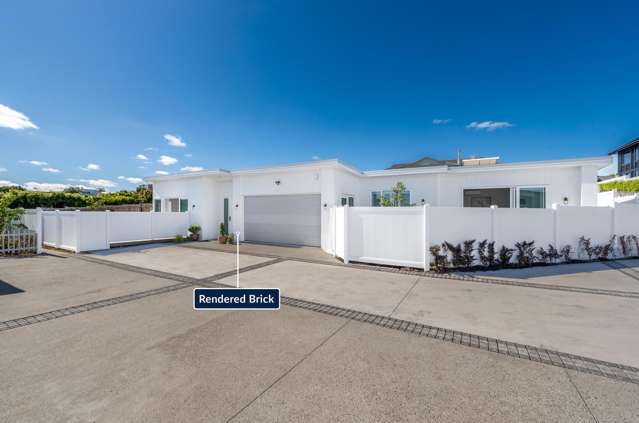 Stunning single level Farm Cove gem