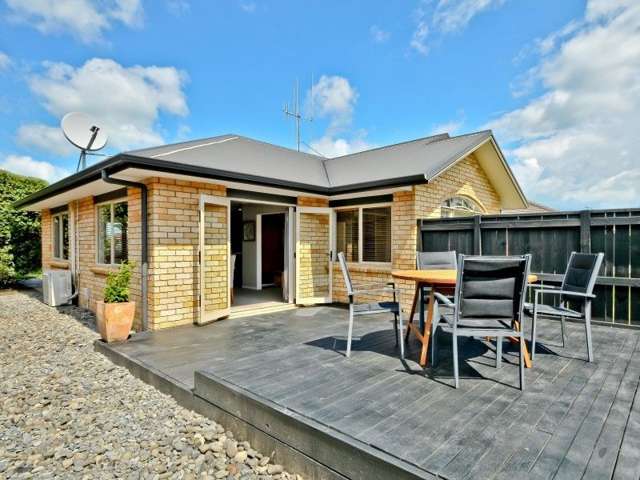 91 Farnborough Drive Grandview Heights_1