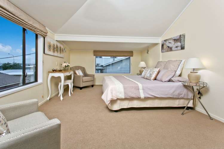 2/12 Esmonde Road Takapuna_8