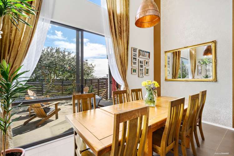 31 Constellation Avenue Beachlands_3