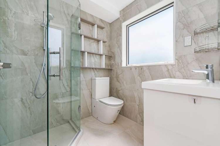22C Buscomb Avenue_4