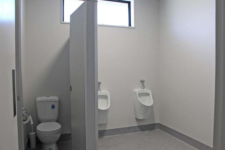 3-7 Eversley Street Waimataitai_4