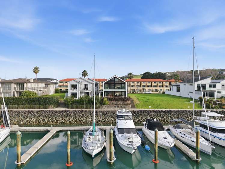 17 Rue d'Amarres Gulf Harbour_43