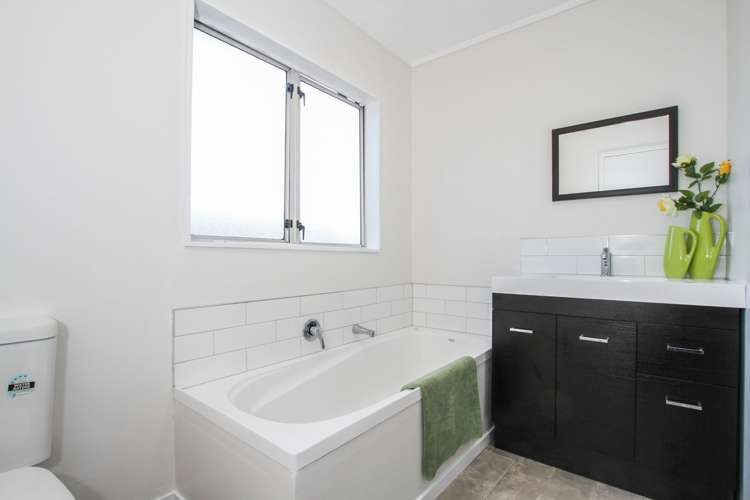 75e Canal Road Avondale_10