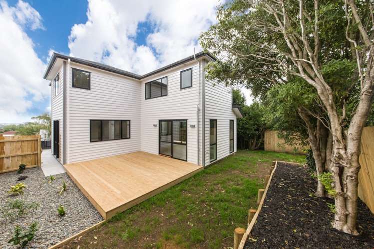 8a Dalwhinnie Parade Highland Park_2