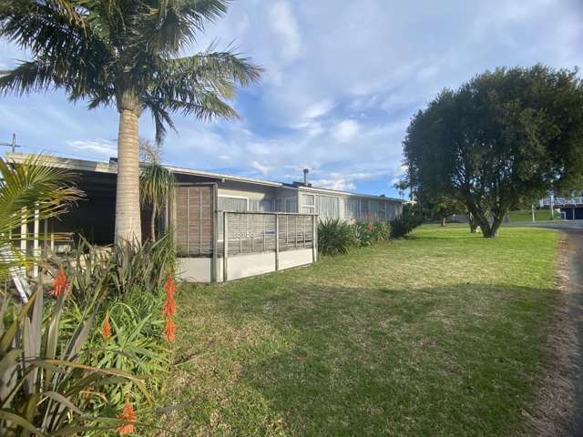 Spacious home in prime Kamo location