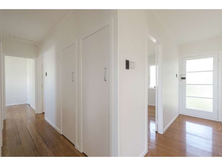 8 Cornwall Street Te Atatu South_7