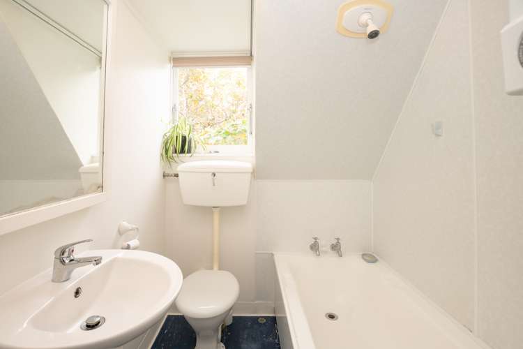 56/46 Hiropi Street Newtown_5