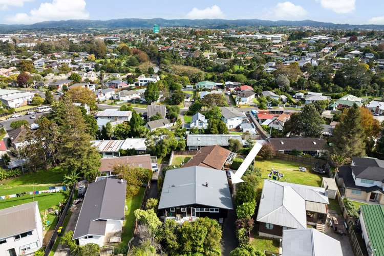 1/15 Castaing Crescent Te Atatu South_20