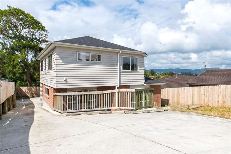 72a West Coast Road Glen Eden_24