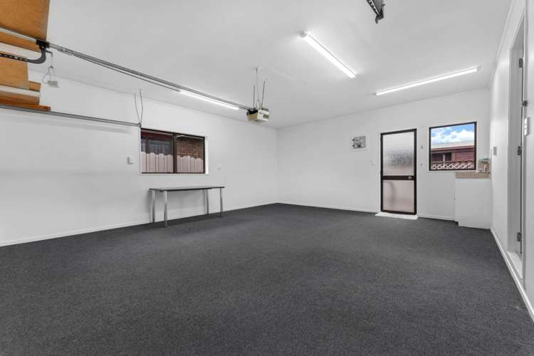 1/16 Parramatta Place Botany Downs_13