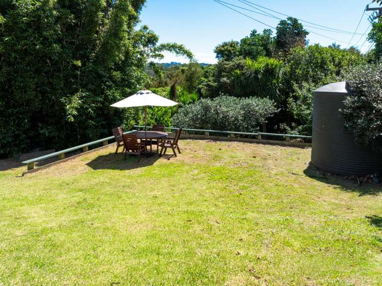 24 Alison Road Surfdale_11