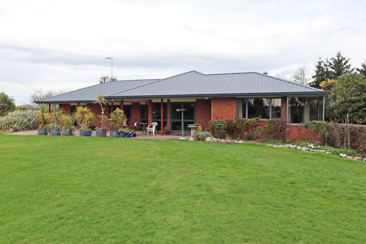 14 Danube Road Winton Surrounds_30