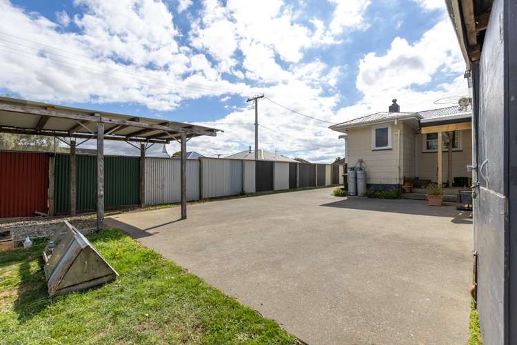 12 Collins Crescent Feilding_17