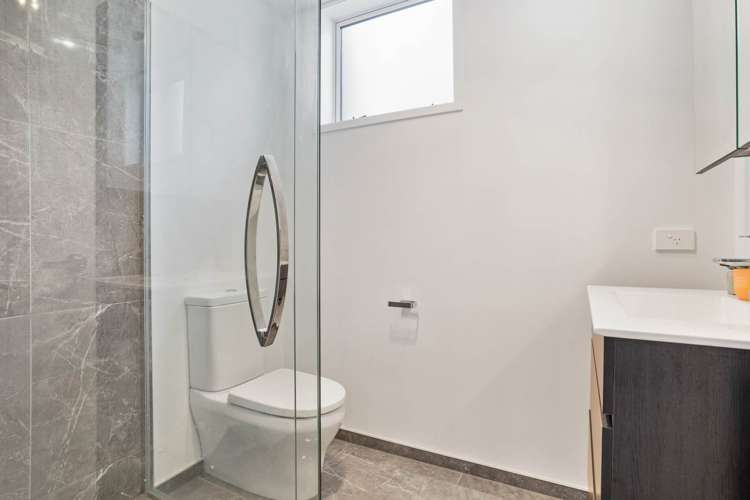 27 Marine Parade Hobsonville_9