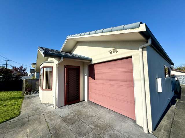 Welcome Home to Wellington Rd!