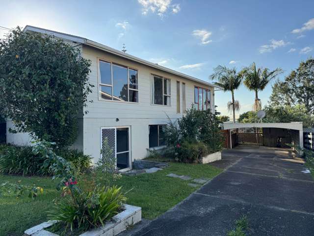 Large 3-bedroom home on a full site