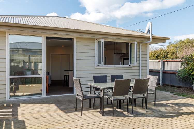 248 Breezes Road Aranui_8