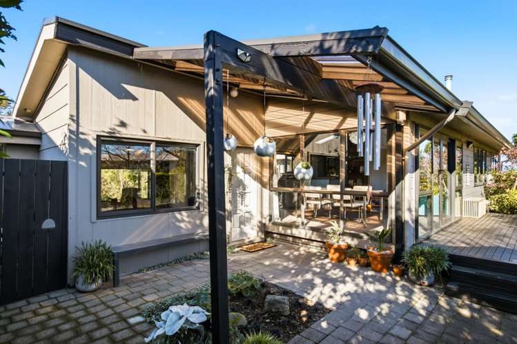 11 Armstrong Grove Hilltop_28