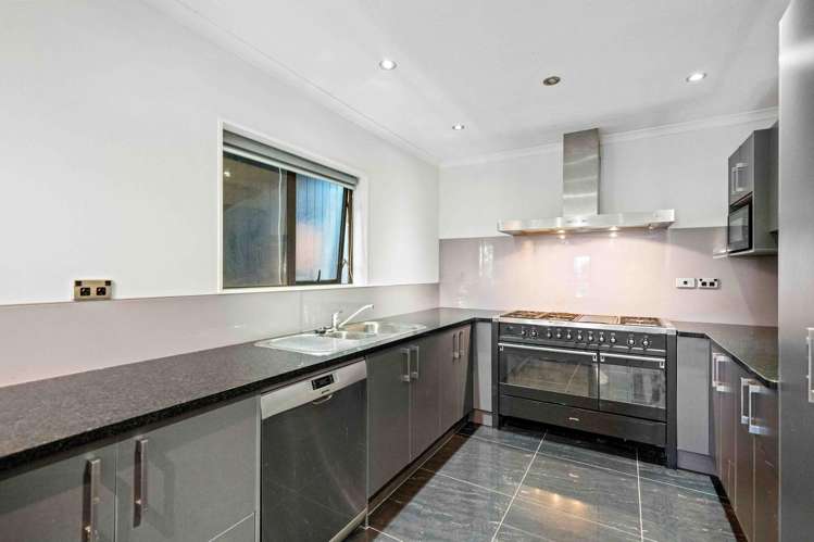 46 Commissariat Road Mt Wellington_7