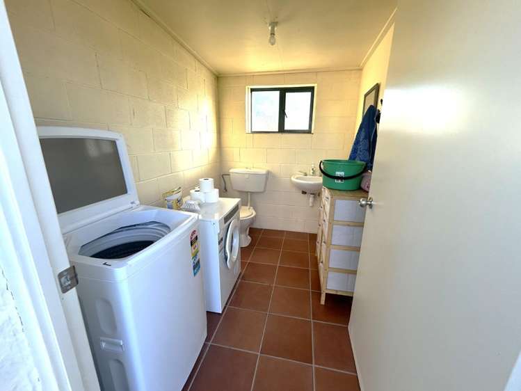 1133 Links Road, RD3 Waiohiki_12