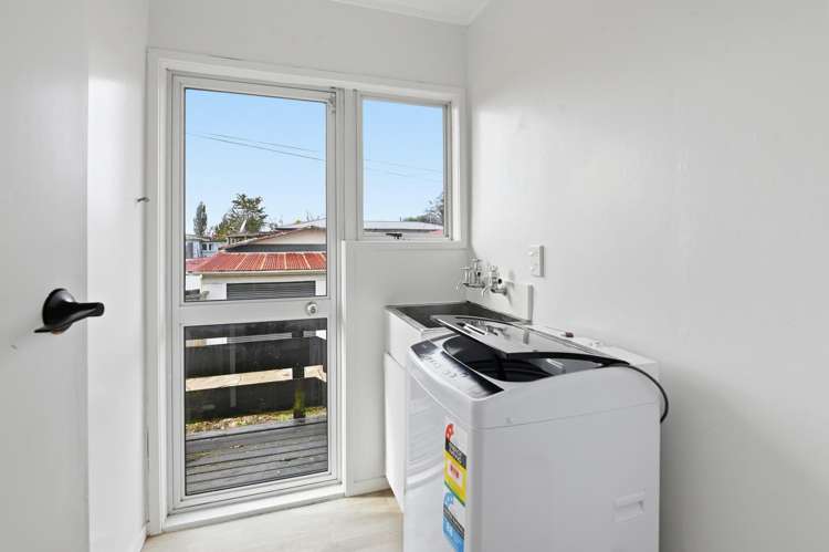 9 and 9A Frank Street Koutu_20