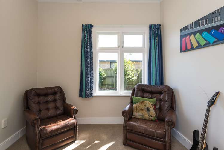 66 Barton Street Woolston_11