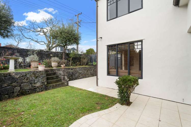 71a Long Drive Saint Heliers_5