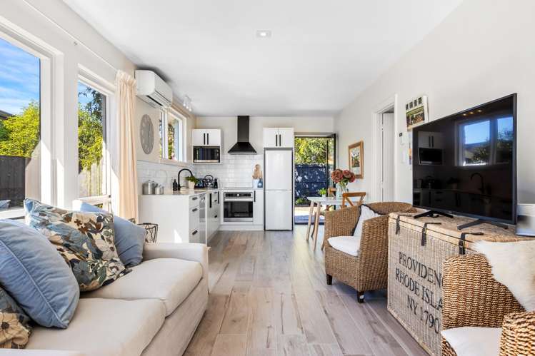 1/98 Perry Street Papanui_4