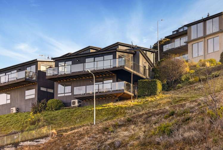 2 Quartz Rise Queenstown_24
