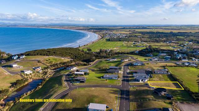 Flat, Prime Elevated Section with Sea Views
