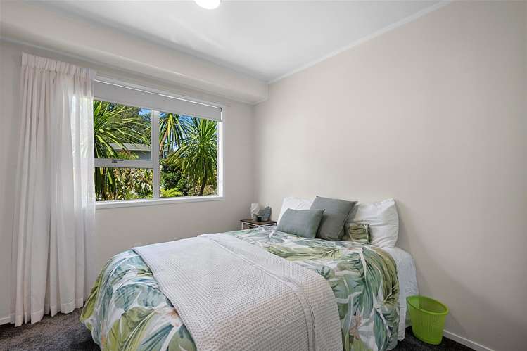 1/30 Wilkinson Way Browns Bay_13