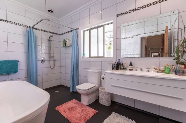 909 Ormondville Te Uri Road Ormondville_9