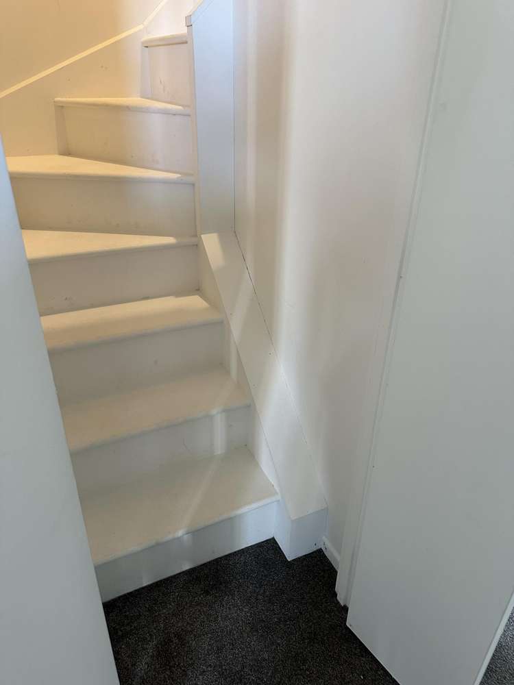 12A Kakariki Ave Mount Eden_14