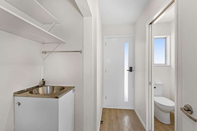 24 Wades Avenue Saint Martins_14