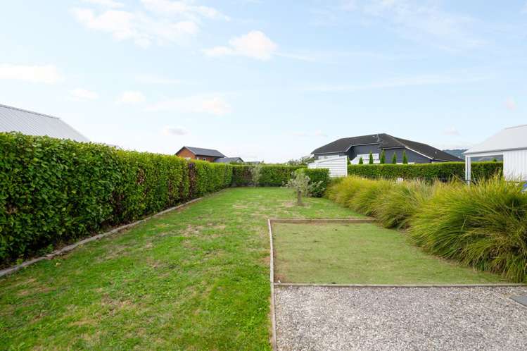 77 Alan Livingston Drive Cambridge_40