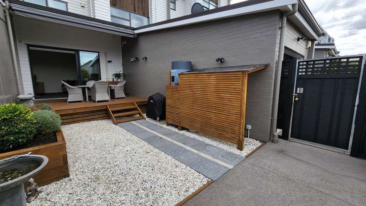30 Squadron Drive Hobsonville_6