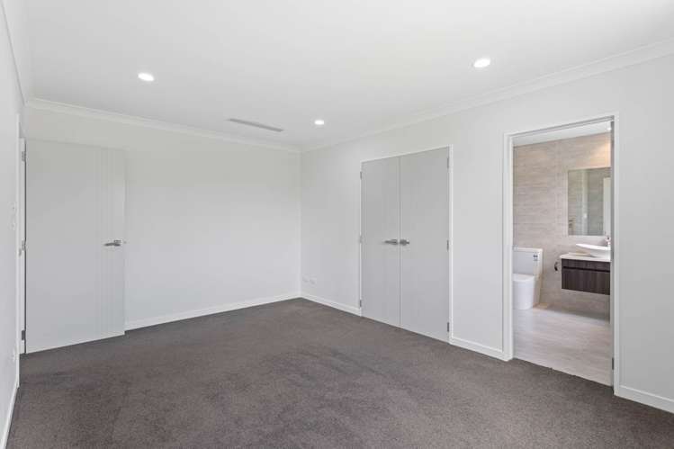 20 Bearing Parade Long Bay_7