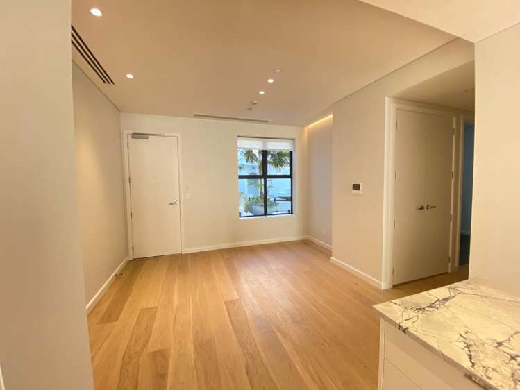 3/2 Tagalad Road Mission Bay_6