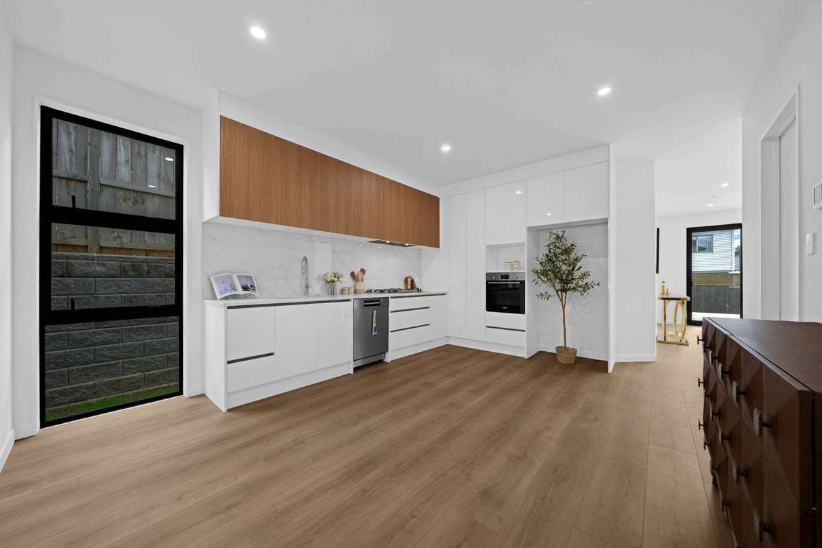 27 Obelus Road_3