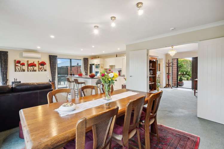 3 Solway Place Mosgiel_8