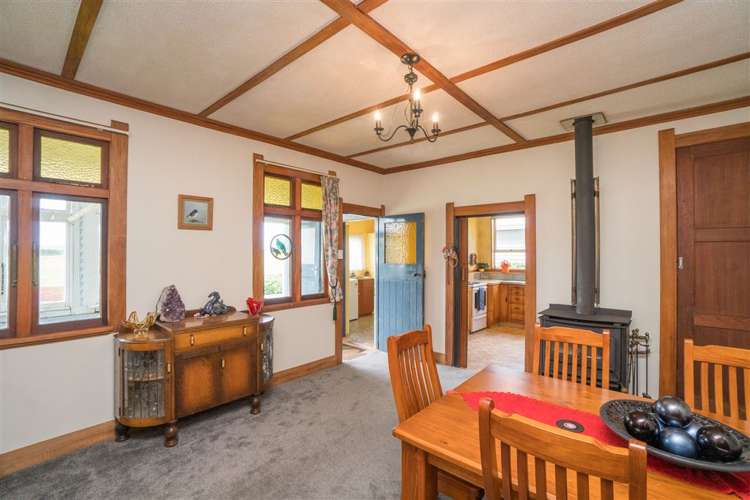 174 Maata Road Eltham_6