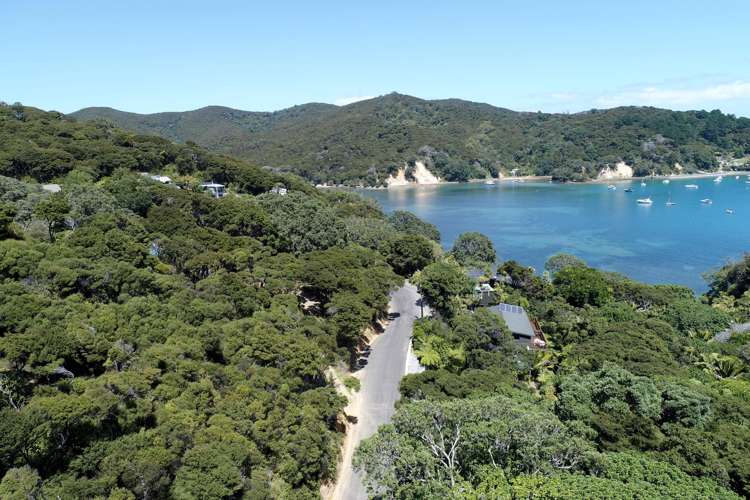 174 Shoal Bay Road Great Barrier Island (Tryphena)_2