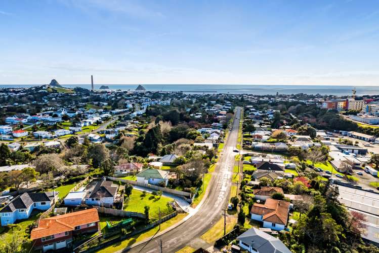 180 Seaview Road Westown_8