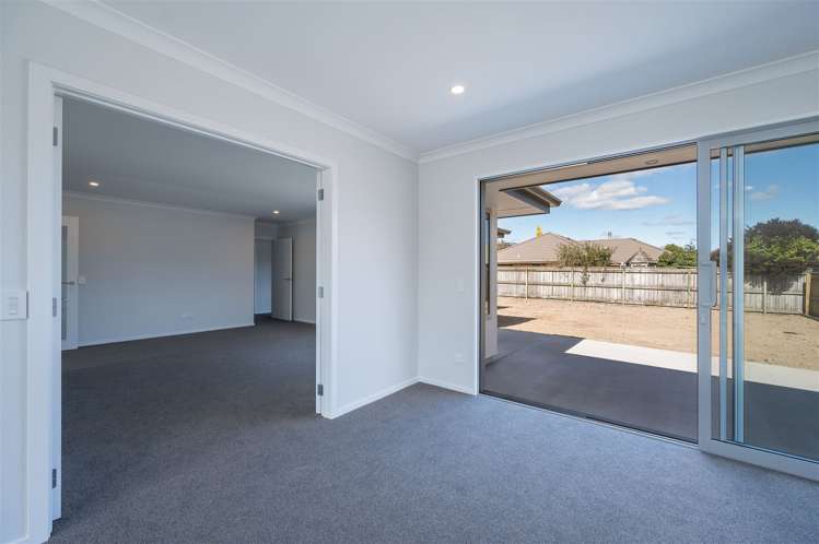 6 Lassen Place Stoke_8