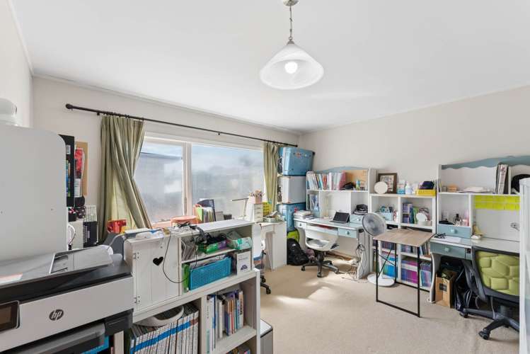 17 Catalina Crescent Forrest Hill_17