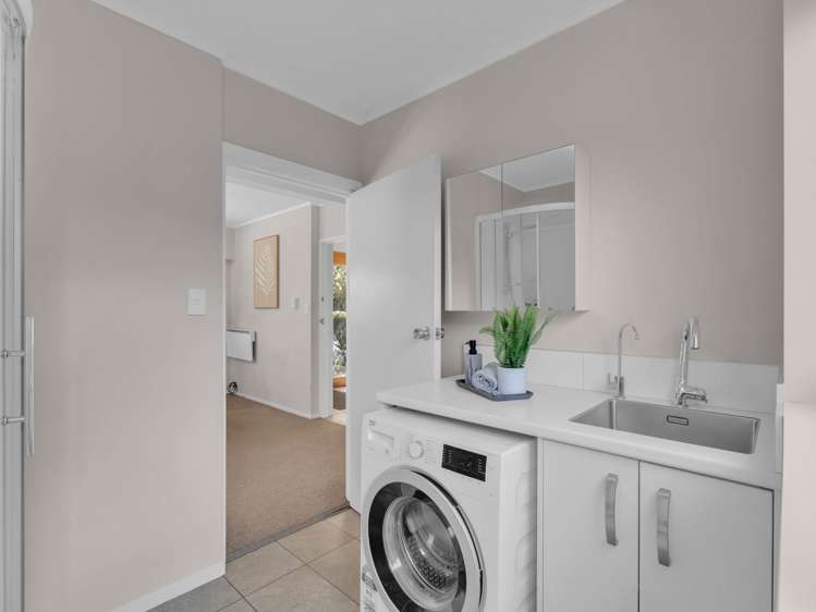 17 Bernard Street Chedworth_16