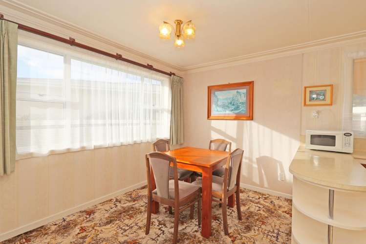 459 Yarrow Street Glengarry_12