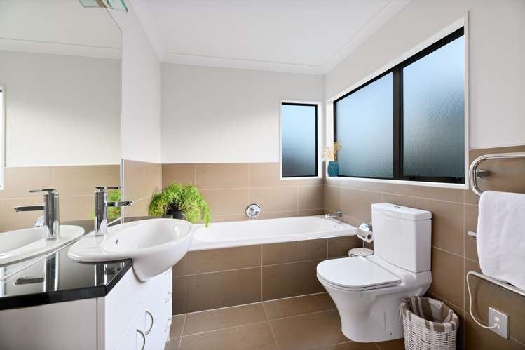 19 South Kensington Way Henderson_14