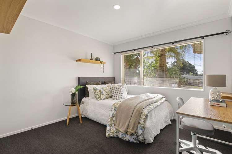 7 Louvain Place Greenhithe_19